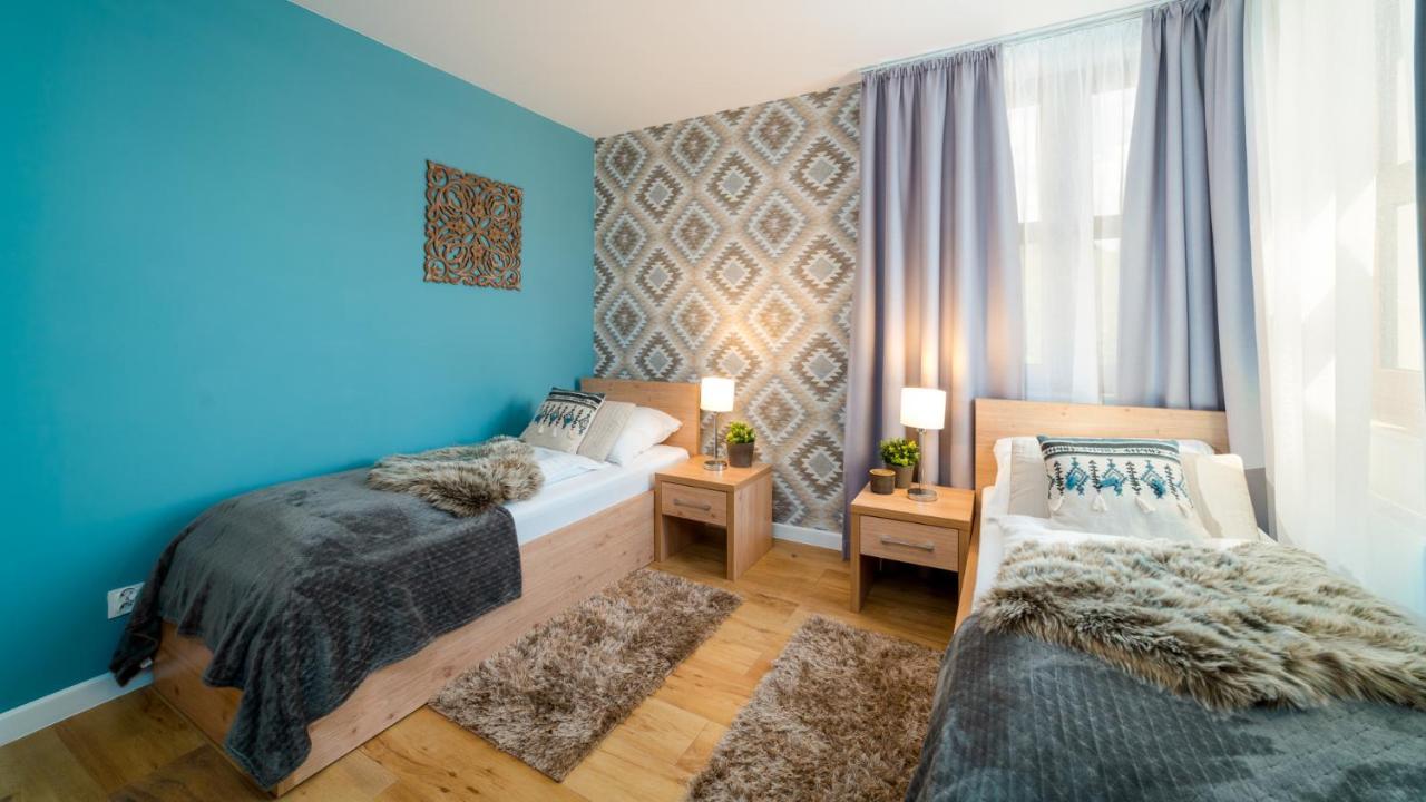 Hello Apartamenty - Wiking Przy Wyciagu Narciarskim Karpacz Bagian luar foto