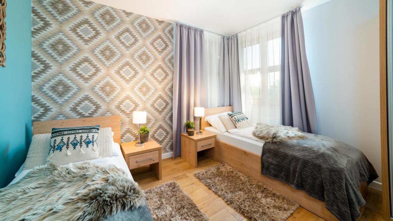 Hello Apartamenty - Wiking Przy Wyciagu Narciarskim Karpacz Bagian luar foto